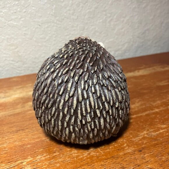 Small  Hedgehog. Resin  3.5 inches‎ tall - Picture 5 of 5